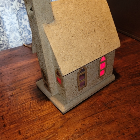 Vintage Light Up Musical Wooden Church - Picture 8 of 9